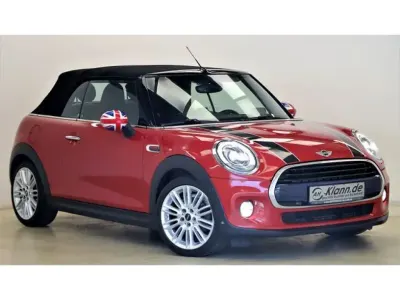 Gebraucht Mini John Cooper Works Cabriolet Chili 136 PS (100 kW) 2017 Blazing red ii metallic (metallic) Cabrio