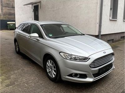 Gebraucht Ford Mondeo 140 PS (102 kW) 2016 Grau Kombi