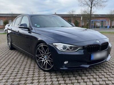 gebraucht BMW 320 d Sport Line Sport Line