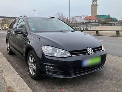 Second-hand VW Golf VII 115 CP (84 kW) 2015 Negru Break