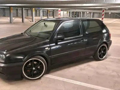Gebraucht VW Golf GTI 116 PS (85 kW) 1996 Schwarz Coupé