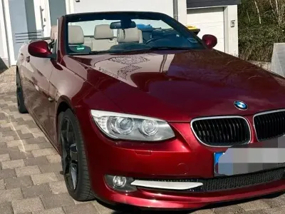 Gebraucht BMW 320 Cabriolet 170 PS (125 kW) 2013 Rot Cabrio