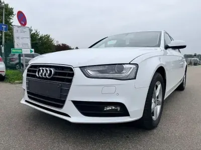 Używany Audi A4 Ambiente 170 KM (125 kW) 2012 Biały Kombi