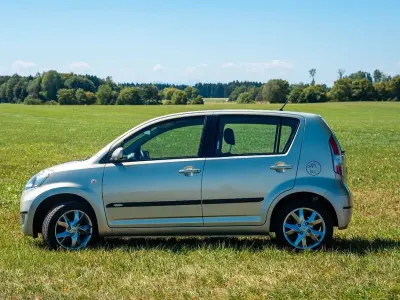 Gebraucht Daihatsu Sirion 69 PS (50 kW) 2008 Gold Kleinwagen