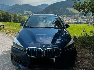 Gebraucht BMW 225 Active Tourer Performance 224 PS (164 kW) 2019 Blau Van / Kleinbus