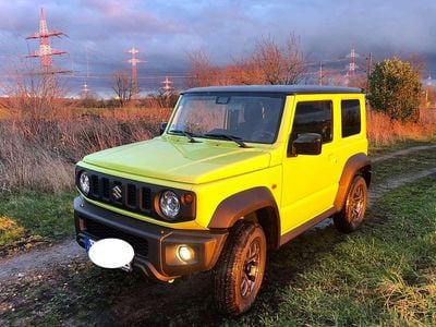 Second-hand Suzuki Jimny 102 CP (75 kW) 2020 Galben SUV