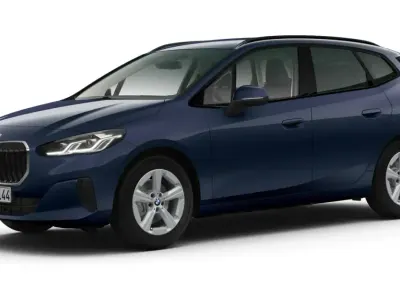 Gebraucht BMW 220 Active Tourer Luxury Line 170 PS (125 kW) 2025 Blau Van / Kleinbus