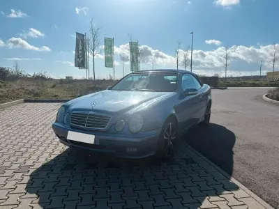 Gebraucht Mercedes CLK230 197 PS (144 kW) 2000 Cabrio