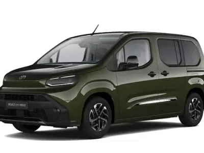 Neu Toyota Proace Verso City 130 PS (95 kW) 2026 Grün Kombi