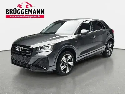Neu Audi Q2 S-Line 150 PS (110 kW) 2025 Schwarz SUV