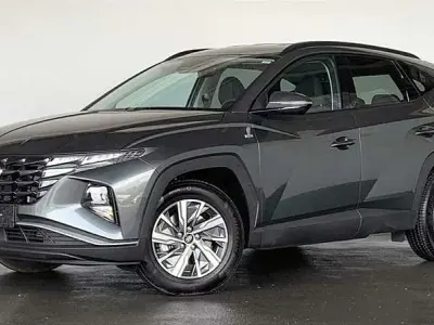 Gebraucht Hyundai Tucson 150 PS (110 kW) 2023 Grau / amazongrey / metallic SUV