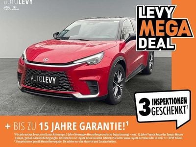 Rot Gebraucht 2024 Lexus LBX SUV | 31.990 € (Fairer Preis)