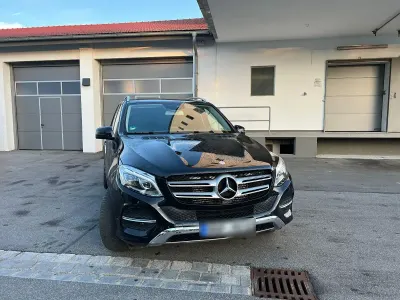 Gebraucht Mercedes GLE250 204 PS (150 kW) 2017 Schwarz SUV