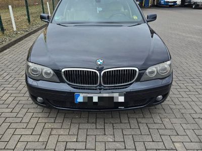 BMW 730