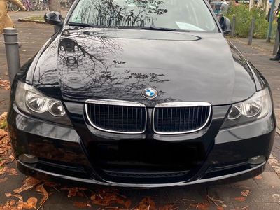 gebraucht BMW 320 e90 i