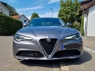 Gebraucht Alfa Romeo Giulia Super 200 PS (147 kW) 2020 Schwarz Limousine