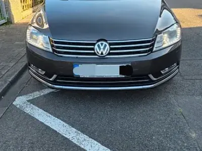 Gebraucht VW Passat Highline 160 PS (117 kW) 2012 Braun Limousine
