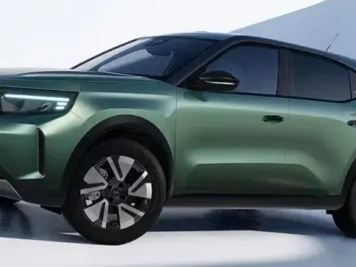 Neu Opel Frontera 145 PS (106 kW) 2026 Khaki grün + schwarz SUV