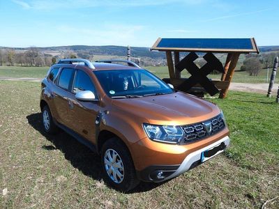 Second-hand Dacia Duster Prestige 125 CP (91 kW) 2018 Portocaliu SUV