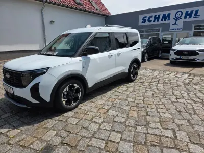 Neu Ford Tourneo Courier Active 125 PS (91 kW) 2026 Weiß Van / Kleinbus