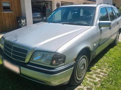 Gebraucht Mercedes C220 1997 Silber Kombi