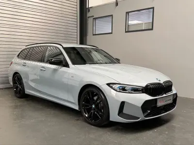 Gebraucht BMW 320 M Sport 190 PS (139 kW) 2023 Brooklyn grau Kombi