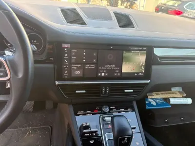 Gebraucht Porsche Cayenne Basis 340 PS (250 kW) 2019 Schwarz SUV