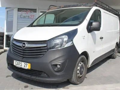 Gebraucht Opel Vivaro 125 PS (91 kW) 2017 Weiß Van / Kleinbus
