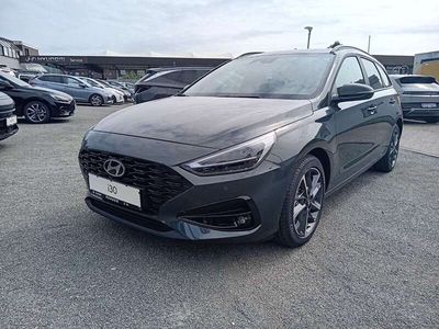 Neu Hyundai i30 Advantage 101 PS (74 kW) 2025 Grün Kombi