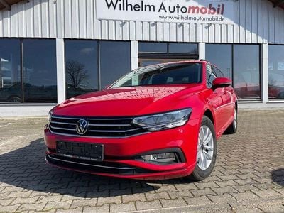 Gebraucht VW Passat Business 122 PS (89 kW) 2023 Tornadorot Kombi