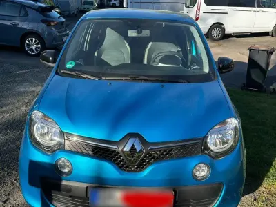 Usata Renault Twingo LIMITED 69 CV (50 kW) 2017 Blu Utilitaria