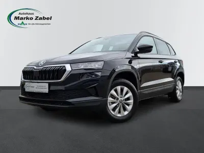 Neu Skoda Karoq 150 PS (110 kW) 2026 Schwarz SUV