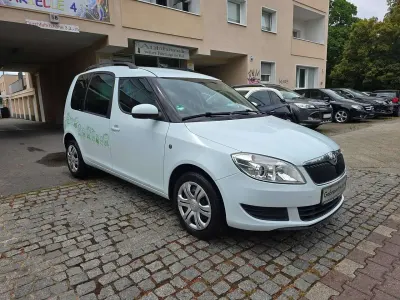Gebraucht Skoda Roomster Ambition 105 PS (77 kW) 2015 Laserweiss Van / Kleinbus