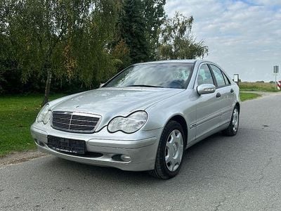 Mercedes C200