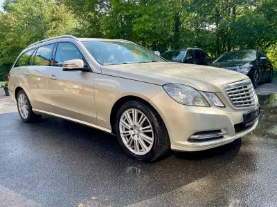 Gebraucht Mercedes E220 Elegance 170 PS (125 kW) 2012 Beige Limousine