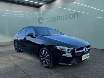 Gebraucht Mercedes A250 Style 160 PS (117 kW) 2022 Schwarz Limousine