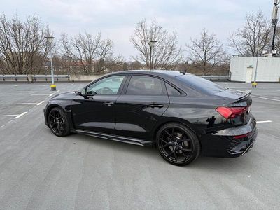 Gebraucht Audi RS3 Sport 400 PS (294 kW) 2023 Schwarz Limousine