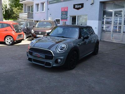 Usado Mini Cooper 136 HP (100 kW) 2019 Cinzento Citadino