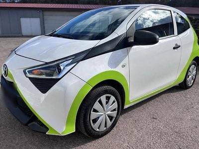 Gebraucht Toyota Aygo 72 PS (52 kW) 2021 Weiß Kleinwagen