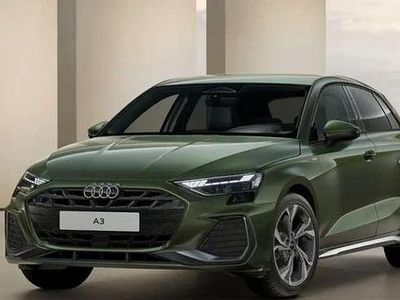 Neu Audi A3 S-Line 150 PS (110 kW) 2026 Distriktgrün metallic Limousine