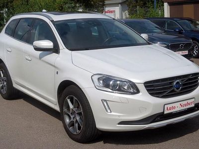 Weiss Gebraucht 2015 Volvo XC60 Ocean Race SUV | 19.950 € (Etwas zu teuer)