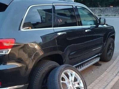 Gebraucht Jeep Grand Cherokee Summit 250 PS (183 kW) 2016 Schwarz SUV