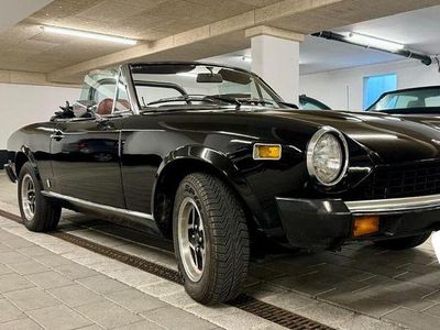 Gebraucht Fiat 124 Spider 118 PS (86 kW) 1976 Schwarz Cabrio