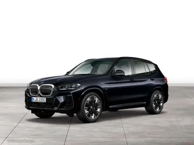 Gebraucht BMW iX3 Impressive 210 kW (286 PS) 2023 Schwarz SUV