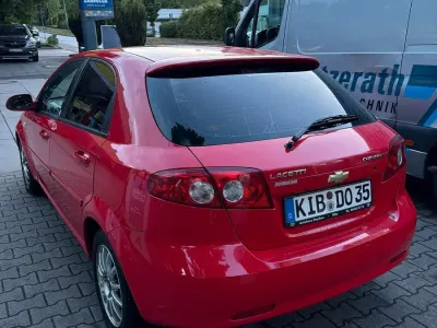 Brugt Chevrolet Lacetti 121 HK (88 kW) 2006 Rød Hatchback