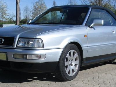 gebraucht Audi 80 Cabriolet 1.8 L,125PS 2.Hd. silber Leder