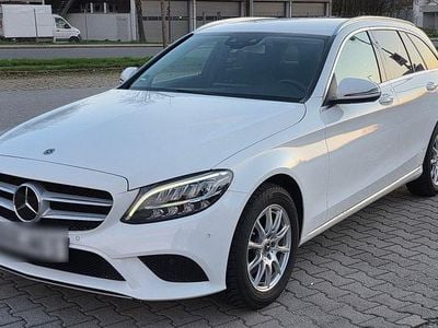 Gebraucht Mercedes C220 194 PS (142 kW) 2019 Weiß Kombi