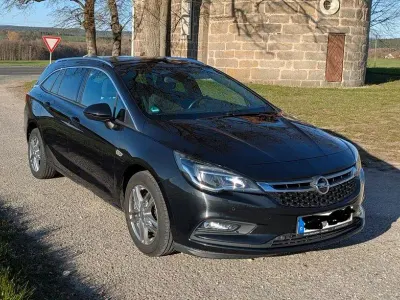 Używany Opel Astra 136 KM (100 kW) 2017 Czarny Kombi