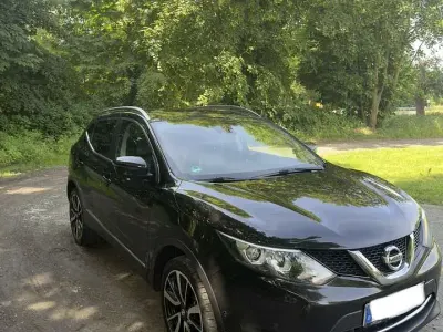 Gebraucht Nissan Qashqai Tekna 131 PS (96 kW) 2015 SUV