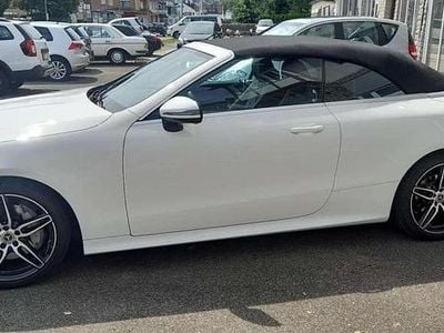 Mercedes E200